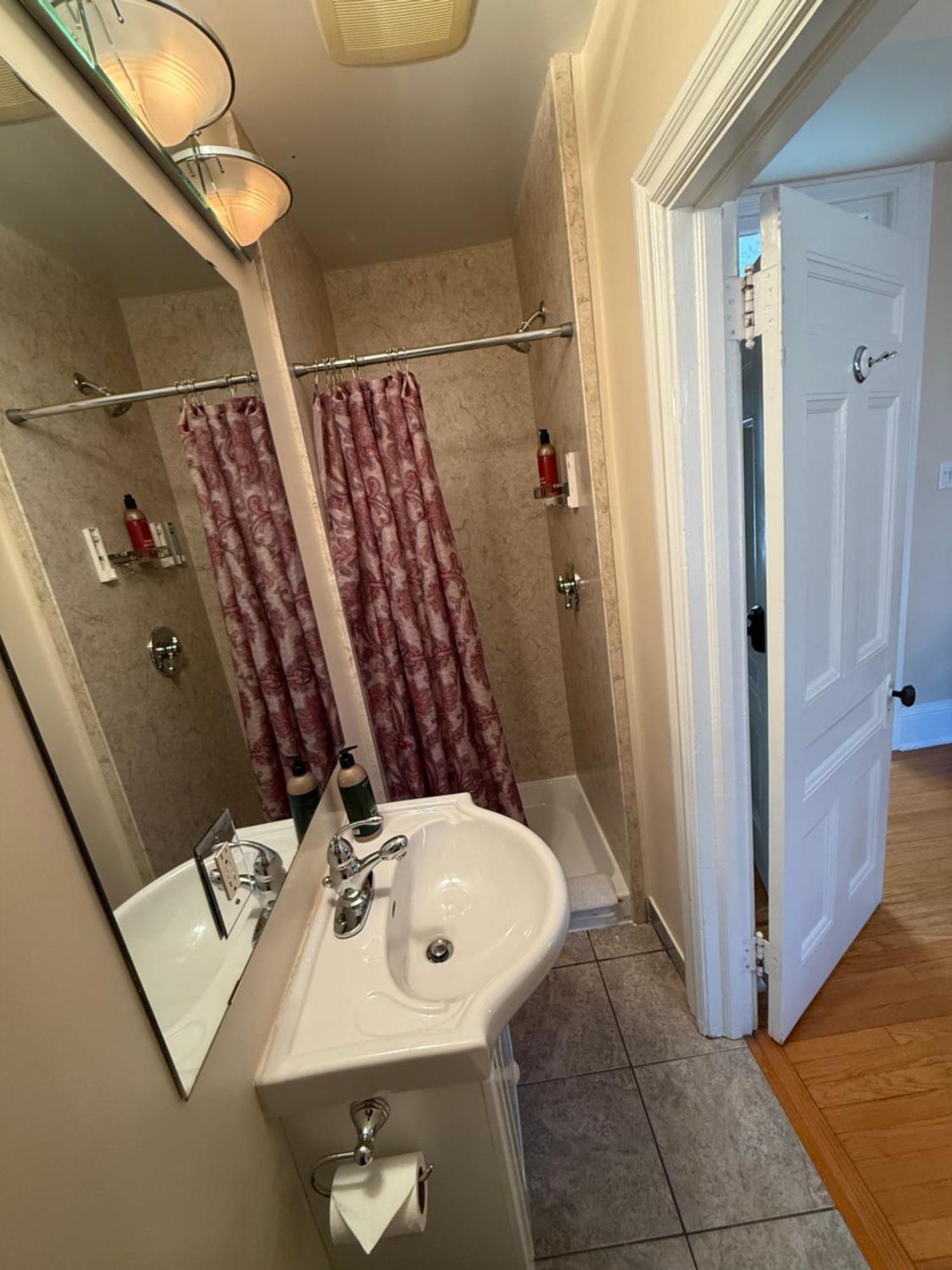 Double Room with Private Bathroom